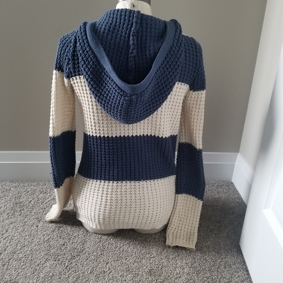 Roxy knit sweater - Picture 2 of 2